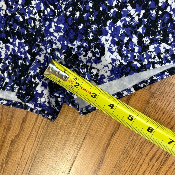 Joe’s Jeans | Electric Blue Popart Paint Splatter Denim Jean Shorts Size 28 - Picture 10 of 11